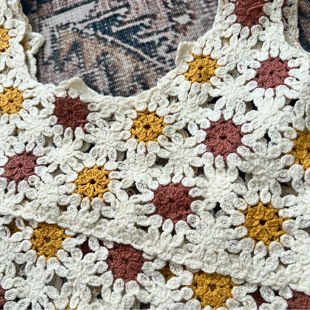 Crochet top - Picture 4 of 4